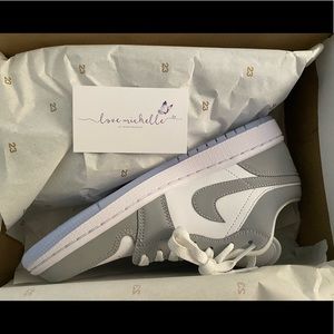 Air Jordan 1 Low "White Wolf Grey'